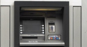 bankarpljacka-bankomat-beocin-1328585176-98758
