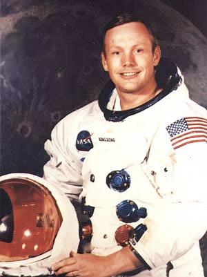neil-armstrong-01