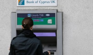 Bank-of-Cyprus-cashpoint-008