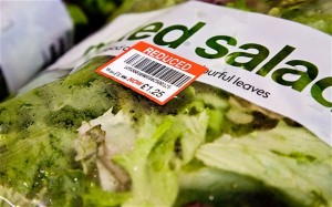 Packaged_salad_2517757b