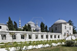 14041451-the-suleymaniye-mosque-was-built-on-the-order-of-sultan-suleyman-suleyman-the-magnificent
