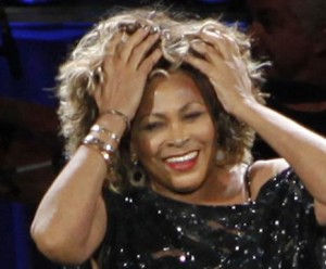 Tina-Turner-didnt-have-stroke-Oprah-says_st_th