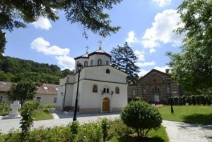 manastir-rakovica-foto-nebojsa-mandic-1399024559-489671