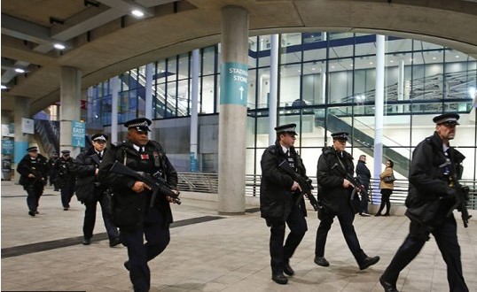 policija london