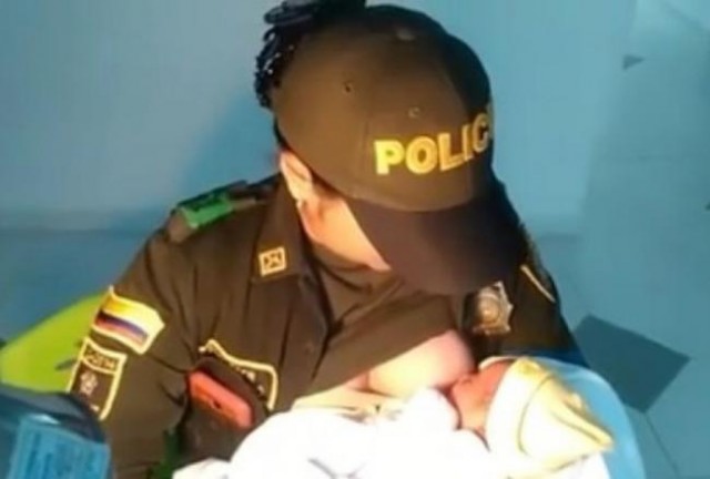 policajka-spasi-bebe-640x432