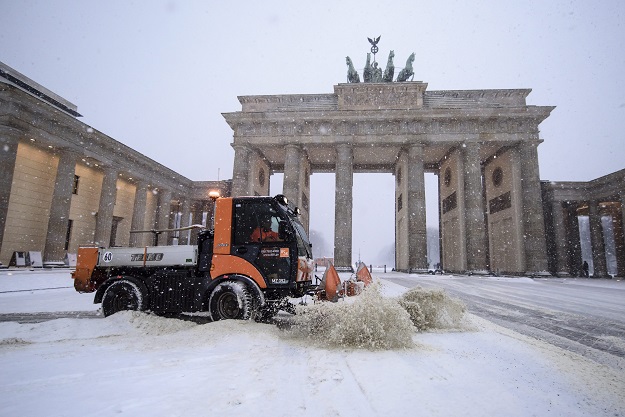 Snow fall in Berlin